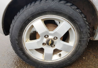 Подержанный автомобиль Chevrolet Aveo Hatchback 2006 года (12 фото)