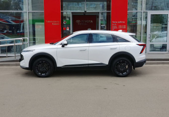 Подержанный автомобиль Haval F7 2024 года (8 фото)