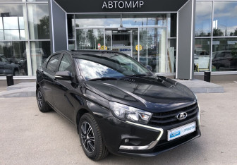 Подержанный автомобиль LADA (ВАЗ) Vesta Sedan 2017 года (3 фото)