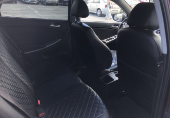 Подержанный автомобиль Hyundai Solaris Sedan 2013 года (11 фото)