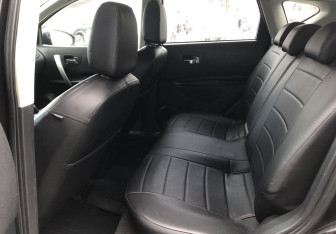 Подержанный автомобиль Nissan Qashqai 2012 года (11 фото)