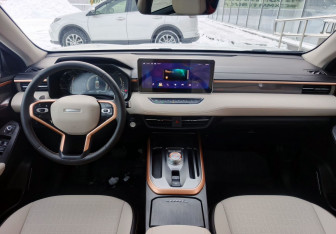 Подержанный автомобиль Haval Jolion 2024 года (15 фото)