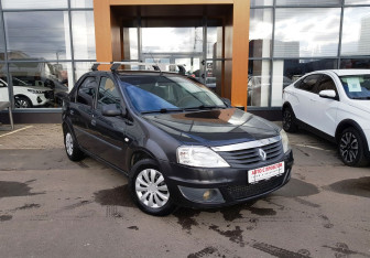 Подержанный автомобиль Renault Logan Sedan 2011 года (3 фото)