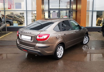 Подержанный автомобиль LADA (ВАЗ) Granta Liftback 2024 года (5 фото)