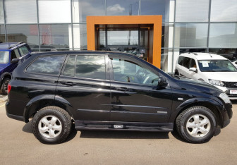 Подержанный автомобиль SsangYong Kyron 2013 года (4 фото)