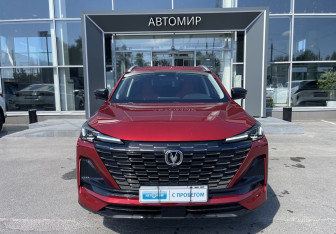 Подержанный автомобиль Changan UNI-S 2024 года (2 фото)