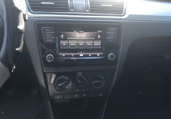 Подержанный автомобиль Skoda Rapid Liftback 2019 года (14 фото)