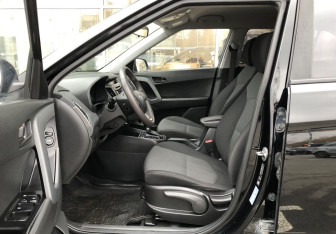 Подержанный автомобиль Hyundai Creta 2017 года (9 фото)