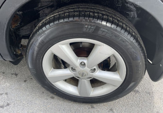 Подержанный автомобиль Nissan Qashqai 2007 года (13 фото)