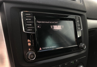 Подержанный автомобиль Skoda Yeti 2016 года (16 фото)