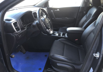 Подержанный автомобиль Kia Sportage 2019 года (9 фото)