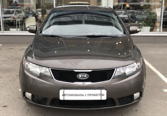 Подержанный автомобиль Kia Cerato Sedan 2009 года (2 фото)