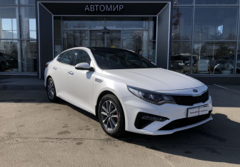 Подержанный автомобиль Kia Optima Sedan 2018 года (3 фото)