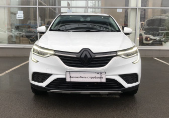 Подержанный автомобиль Renault Arkana 2020 года (2 фото)