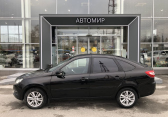 Подержанный автомобиль LADA (ВАЗ) Granta Hatchback 2019 года (8 фото)