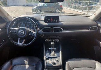 Подержанный автомобиль Mazda CX-5 2017 года (15 фото)