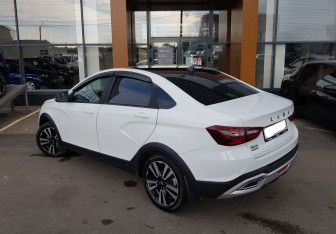 Подержанный автомобиль LADA (ВАЗ) Vesta Sedan 2023 года (7 фото)
