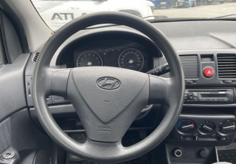 Подержанный автомобиль Hyundai Getz 2008 года (12 фото)
