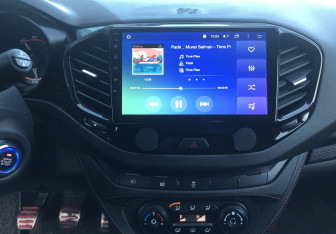 Подержанный автомобиль LADA (ВАЗ) Vesta Sedan 2018 года (13 фото)