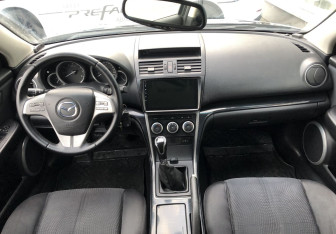 Подержанный автомобиль Mazda 6 Sedan 2007 года (10 фото)
