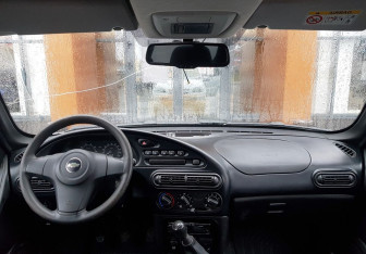 Подержанный автомобиль Chevrolet Niva 2018 года (11 фото)