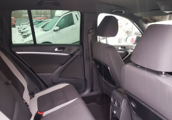 Подержанный автомобиль Volkswagen Tiguan 2014 года (10 фото)