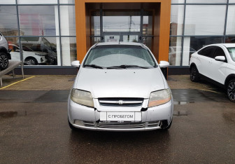 Подержанный автомобиль Chevrolet Aveo Hatchback 2006 года (2 фото)