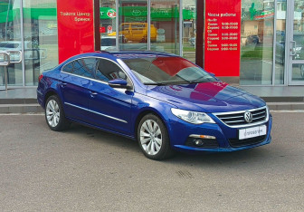 Подержанный автомобиль Volkswagen Passat CC 2009 года (3 фото)