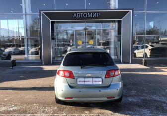 Подержанный автомобиль Chevrolet Lacetti Hatchback 2008 года (6 фото)