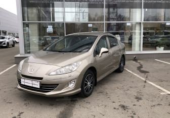 Подержанный автомобиль Peugeot 408 2012 года (1 фото)