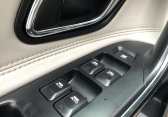 Подержанный автомобиль Kia Ceed Hatchback 2013 года (12 фото)