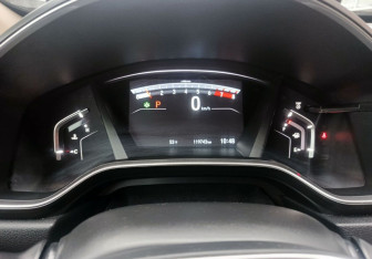 Подержанный автомобиль Honda CR-V 2018 года (13 фото)