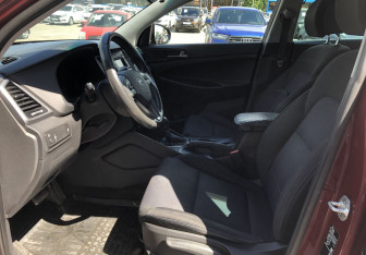 Подержанный автомобиль Hyundai Tucson 2016 года (9 фото)