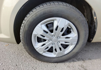 Подержанный автомобиль Kia Rio Hatchback 2011 года (10 фото)