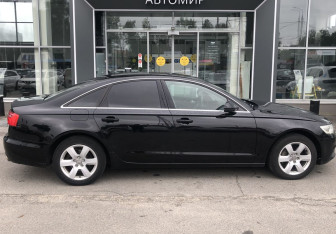 Подержанный автомобиль Audi A6 Sedan 2012 года (4 фото)