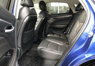 Подержанный автомобиль Geely Tugella 2021 года (11 фото)