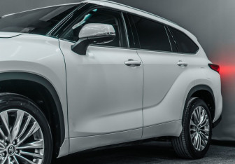 Новый Toyota Highlander 2025 (7 фото)