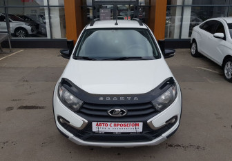 Подержанный автомобиль LADA (ВАЗ) Granta Wagon 2019 года (2 фото)