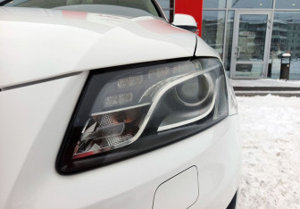 Подержанный автомобиль Audi Q5 2012 года (9 фото)