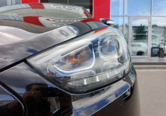 Подержанный автомобиль Hyundai ix35 2014 года (9 фото)