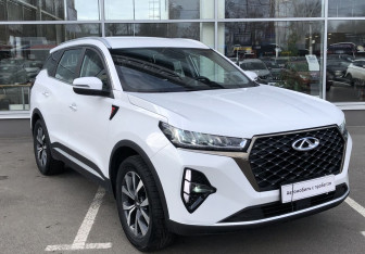 Подержанный автомобиль Chery Tiggo 7 Pro Max 2023 года (3 фото)