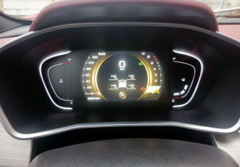 Подержанный автомобиль Geely Coolray 2023 года (12 фото)