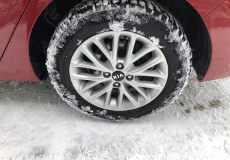 Подержанный автомобиль Kia Rio Sedan 2019 года (16 фото)