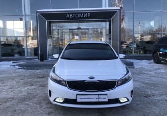 Подержанный автомобиль Kia Cerato Sedan 2017 года (2 фото)