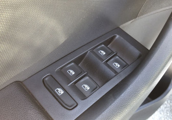 Подержанный автомобиль Skoda Rapid Liftback 2019 года (13 фото)