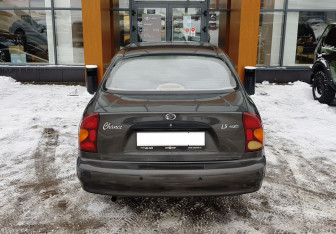 Подержанный автомобиль ЗАЗ Chance Sedan 2011 года (6 фото)