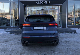 Подержанный автомобиль Jetour X70 Plus 2023 года (6 фото)
