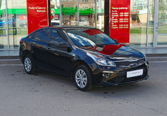 Подержанный автомобиль Kia Rio Sedan 2017 года (3 фото)