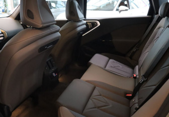 Новый BMW X3 2025 (16 фото)