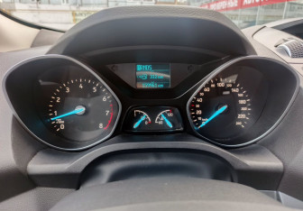 Подержанный автомобиль Ford Kuga 2018 года (13 фото)